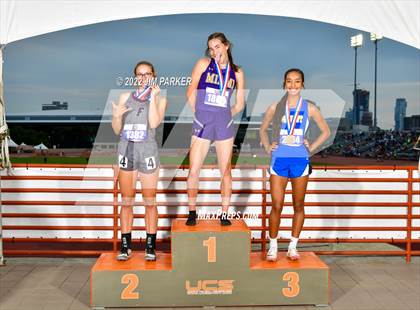 Thumbnail 2 in UIL 1A State Championship photogallery.