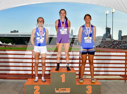 Thumbnail 2 in UIL 1A State Championship photogallery.