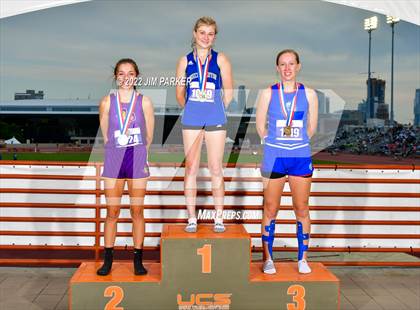 Thumbnail 2 in UIL 1A State Championship photogallery.