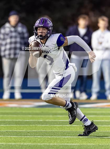 Thumbnail 1 in Breese Central @ Rochester (IHSA 4A Quarterfinal) photogallery.