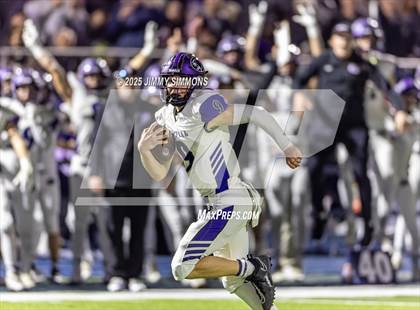 Thumbnail 3 in Breese Central @ Rochester (IHSA 4A Quarterfinal) photogallery.