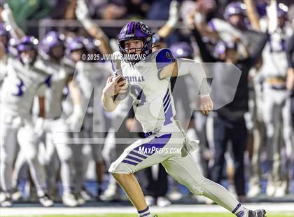 Thumbnail 1 in Breese Central @ Rochester (IHSA 4A Quarterfinal) photogallery.