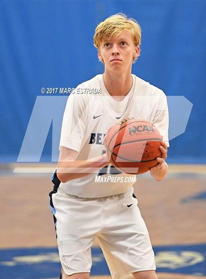 Thumbnail 3 in Berkeley Prep vs Saint Stephen's  photogallery.