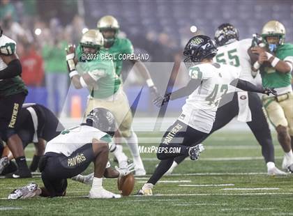 Thumbnail 2 in Buford vs. Langston Hughes (GHSA 6A Championship) photogallery.
