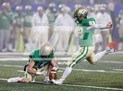 Thumbnail 3 in Buford vs. Langston Hughes (GHSA 6A Championship) photogallery.