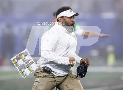 Thumbnail 3 in Buford vs. Langston Hughes (GHSA 6A Championship) photogallery.