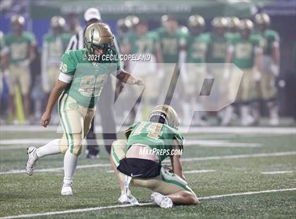 Thumbnail 2 in Buford vs. Langston Hughes (GHSA 6A Championship) photogallery.