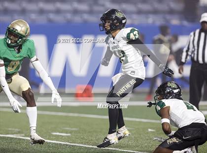 Thumbnail 2 in Buford vs. Langston Hughes (GHSA 6A Championship) photogallery.