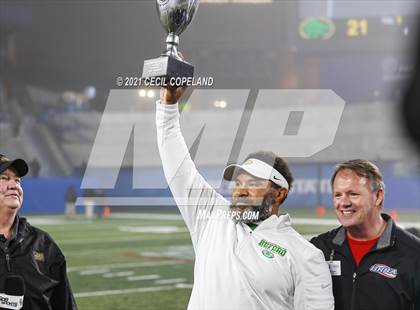 Thumbnail 3 in Buford vs. Langston Hughes (GHSA 6A Championship) photogallery.