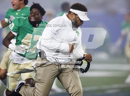 Thumbnail 3 in Buford vs. Langston Hughes (GHSA 6A Championship) photogallery.