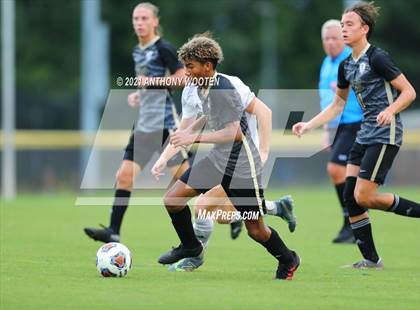 Thumbnail 2 in Gray's Creek vs Pinecrest (Miller's Crew Battle for the Bell) photogallery.