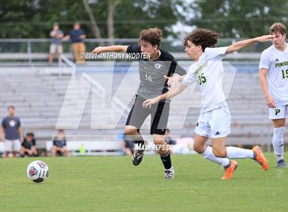Thumbnail 3 in Gray's Creek vs Pinecrest (Miller's Crew Battle for the Bell) photogallery.
