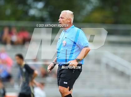 Thumbnail 1 in Gray's Creek vs Pinecrest (Miller's Crew Battle for the Bell) photogallery.