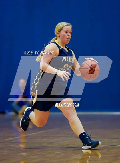 Thumbnail 2 in Mooresville @ Plainfield photogallery.