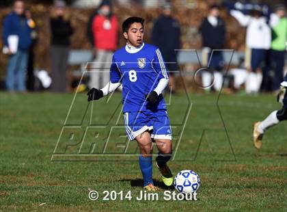 Thumbnail 1 in Skaneateles vs. Mattituck (NYSPHSAA Class B Semifinal) photogallery.