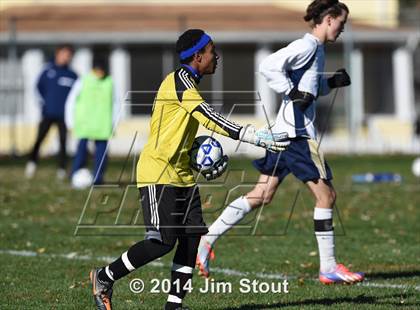 Thumbnail 1 in Skaneateles vs. Mattituck (NYSPHSAA Class B Semifinal) photogallery.