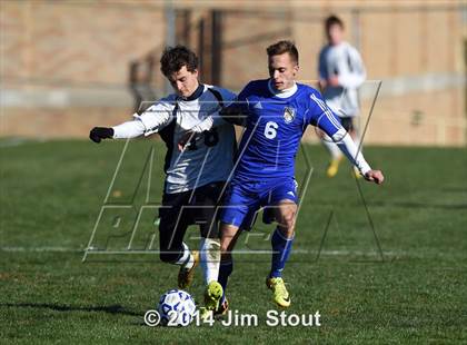 Thumbnail 1 in Skaneateles vs. Mattituck (NYSPHSAA Class B Semifinal) photogallery.