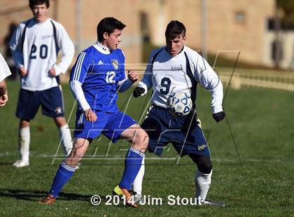 Thumbnail 3 in Skaneateles vs. Mattituck (NYSPHSAA Class B Semifinal) photogallery.