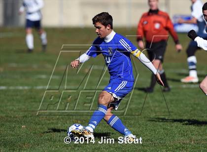 Thumbnail 1 in Skaneateles vs. Mattituck (NYSPHSAA Class B Semifinal) photogallery.