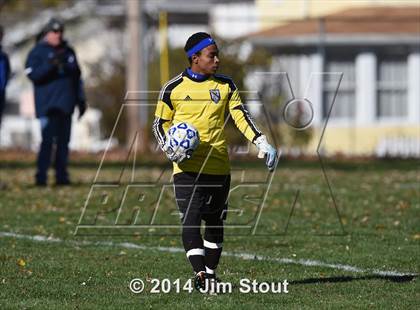 Thumbnail 2 in Skaneateles vs. Mattituck (NYSPHSAA Class B Semifinal) photogallery.
