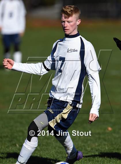 Thumbnail 2 in Skaneateles vs. Mattituck (NYSPHSAA Class B Semifinal) photogallery.