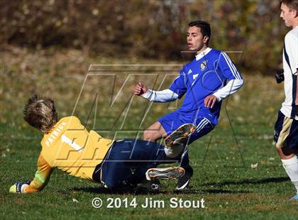Thumbnail 3 in Skaneateles vs. Mattituck (NYSPHSAA Class B Semifinal) photogallery.