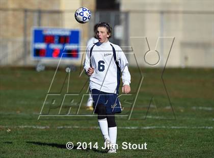 Thumbnail 3 in Skaneateles vs. Mattituck (NYSPHSAA Class B Semifinal) photogallery.