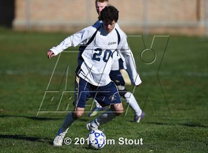 Thumbnail 3 in Skaneateles vs. Mattituck (NYSPHSAA Class B Semifinal) photogallery.