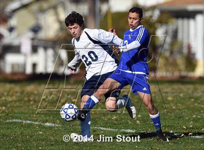 Thumbnail 2 in Skaneateles vs. Mattituck (NYSPHSAA Class B Semifinal) photogallery.