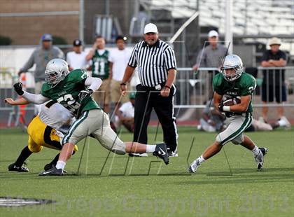 Thumbnail 2 in JV: Del Oro @ De La Salle photogallery.