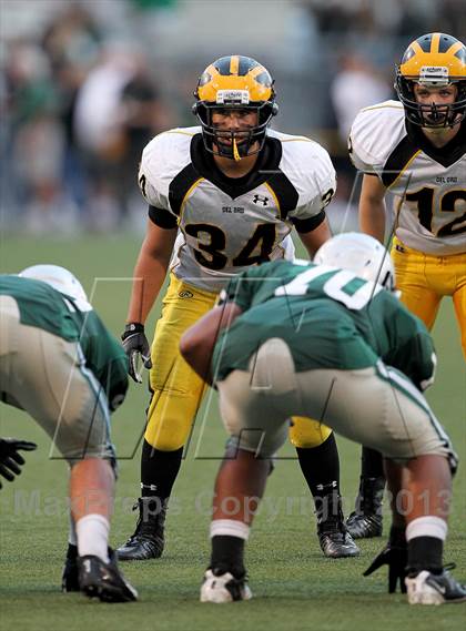 Thumbnail 3 in JV: Del Oro @ De La Salle photogallery.