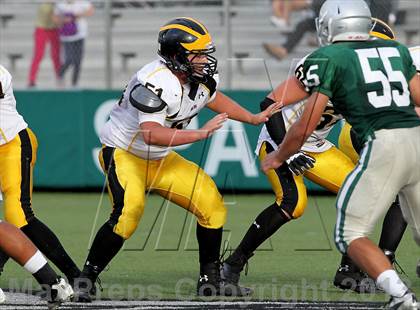 Thumbnail 2 in JV: Del Oro @ De La Salle photogallery.
