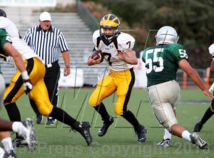 Thumbnail 2 in JV: Del Oro @ De La Salle photogallery.