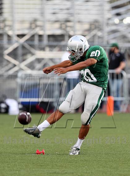 Thumbnail 2 in JV: Del Oro @ De La Salle photogallery.