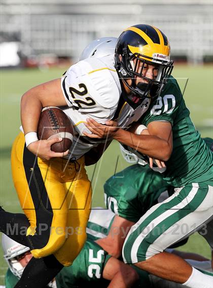 Thumbnail 2 in JV: Del Oro @ De La Salle photogallery.