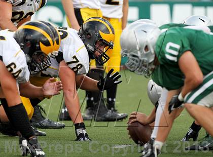 Thumbnail 2 in JV: Del Oro @ De La Salle photogallery.