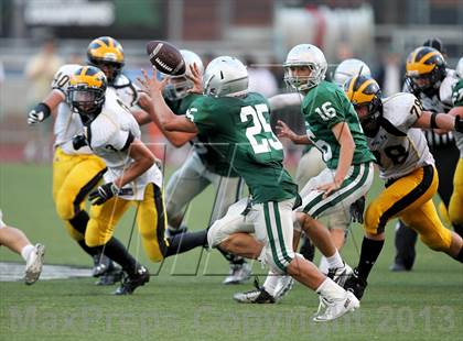 Thumbnail 3 in JV: Del Oro @ De La Salle photogallery.