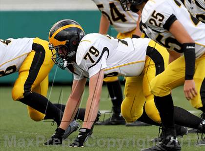 Thumbnail 2 in JV: Del Oro @ De La Salle photogallery.