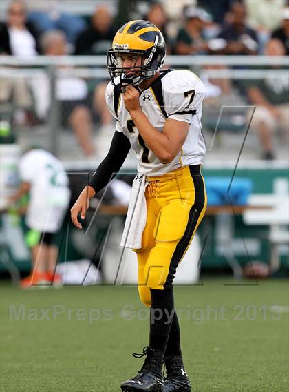 Thumbnail 3 in JV: Del Oro @ De La Salle photogallery.