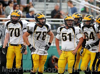 Thumbnail 3 in JV: Del Oro @ De La Salle photogallery.