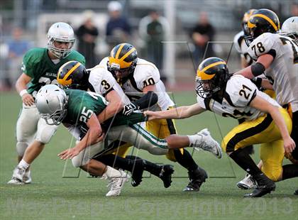 Thumbnail 2 in JV: Del Oro @ De La Salle photogallery.