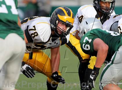 Thumbnail 2 in JV: Del Oro @ De La Salle photogallery.