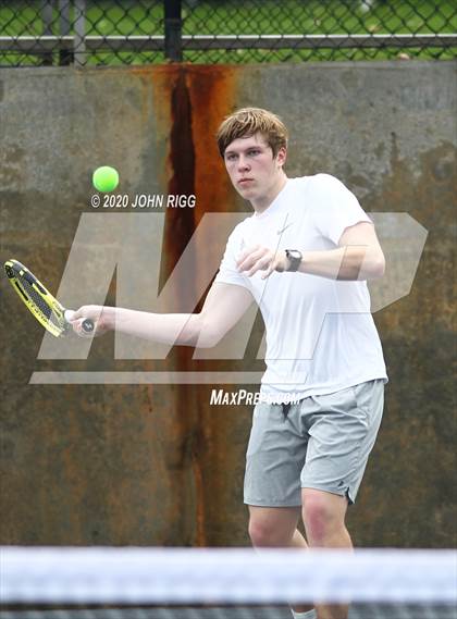 Thumbnail 3 in Marist vs Pace Academy photogallery.