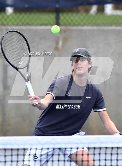 Thumbnail 2 in Marist vs Pace Academy photogallery.