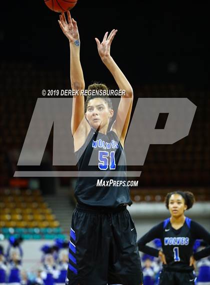 Thumbnail 1 in Grandview vs Valor Christian (CHSAA 5A Great 8) photogallery.
