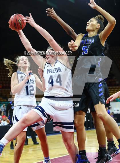 Thumbnail 2 in Grandview vs Valor Christian (CHSAA 5A Great 8) photogallery.