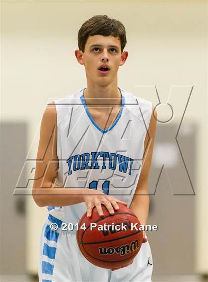 Thumbnail 1 in Wakefield @ Yorktown photogallery.
