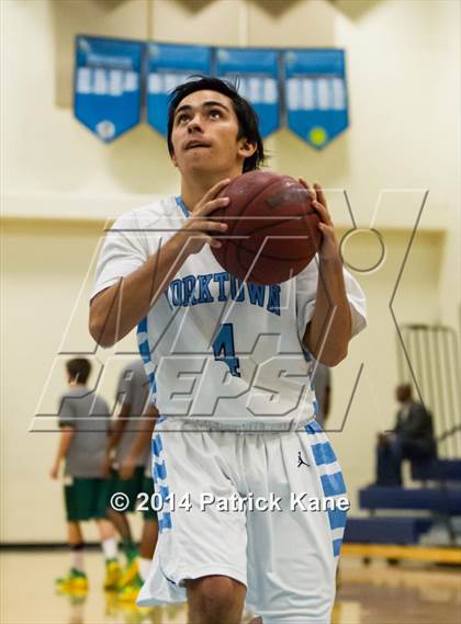 Thumbnail 1 in Wakefield @ Yorktown photogallery.