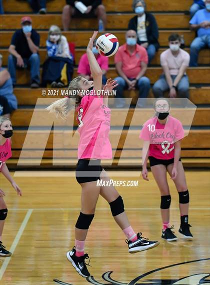 Thumbnail 1 in PORTA/Ashland-Chandlerville Central @ Illini Central photogallery.