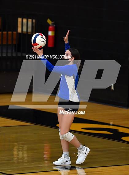 Thumbnail 1 in PORTA/Ashland-Chandlerville Central @ Illini Central photogallery.
